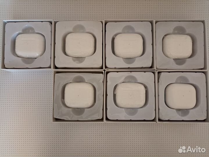 Беспроводные наушники - 7 штук