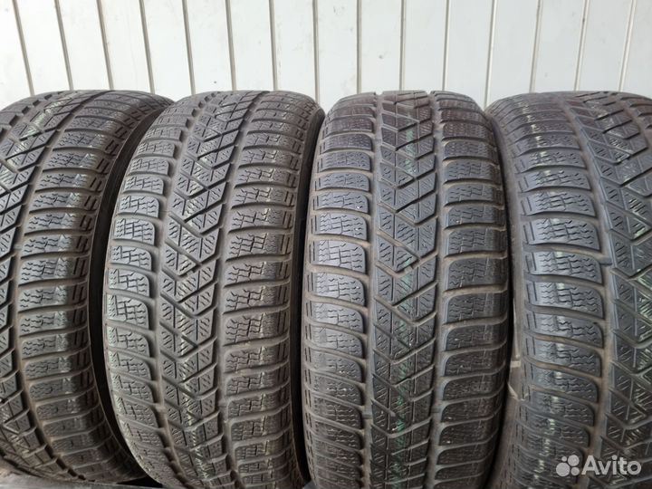 Pirelli Winter Sottozero 3 215/55 R16
