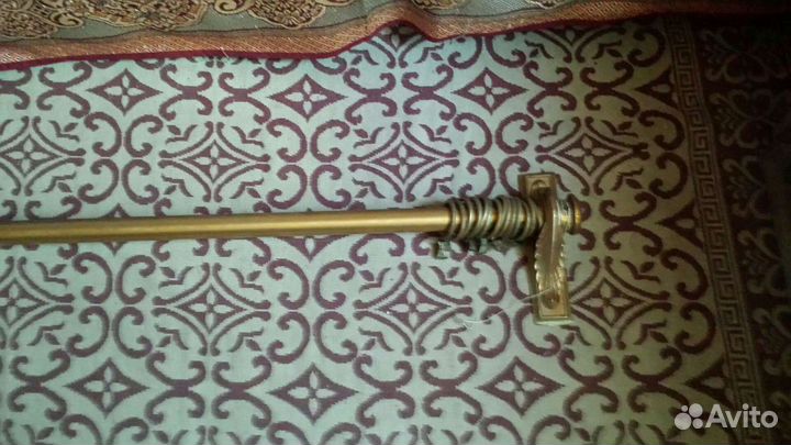 Карнизы и держатели для штор