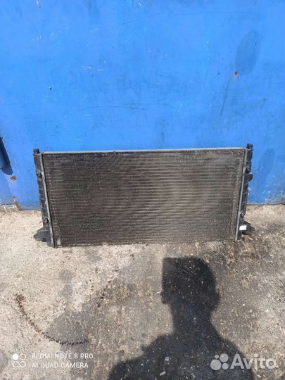 Пассат В4 Радиатор основной 3A0 121 253AB