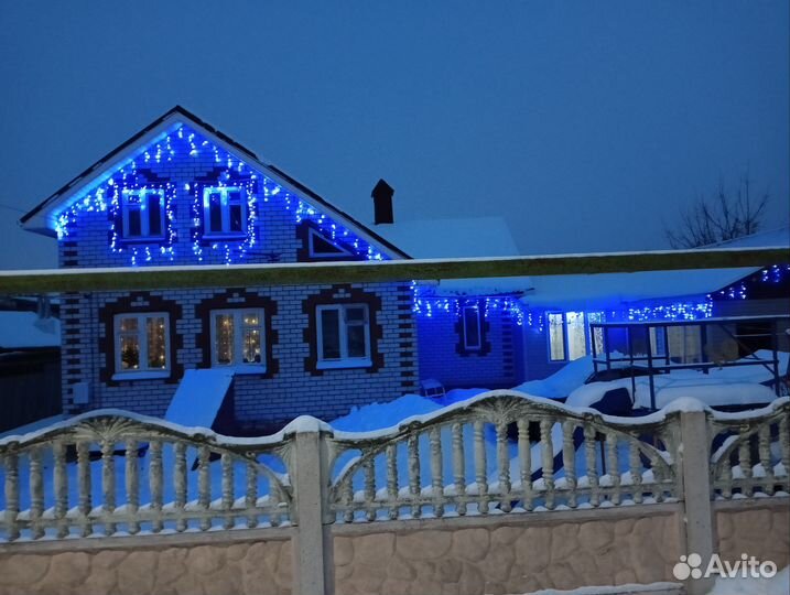 Монтаж уличных гирлянд