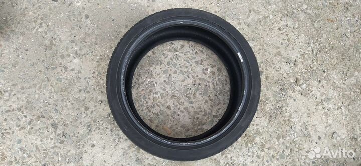 Pirelli P Zero 235/35 R19 91