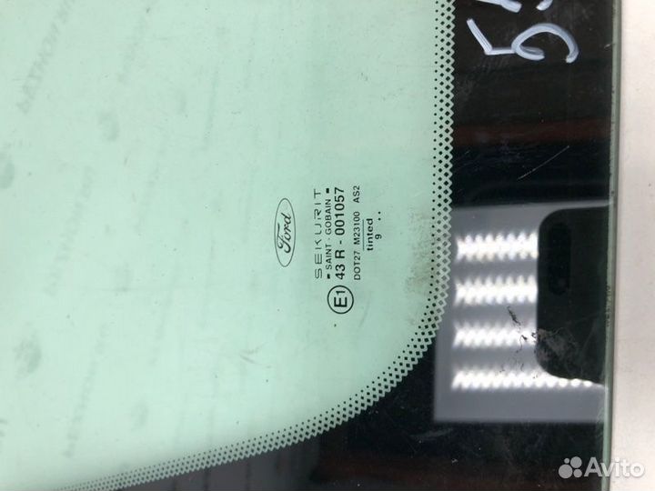 Стекло кузовное заднее левое Ford Focus 1998-2005