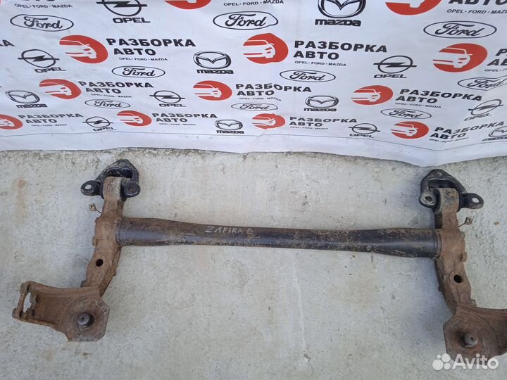 Балка задняя Opel Zafira B