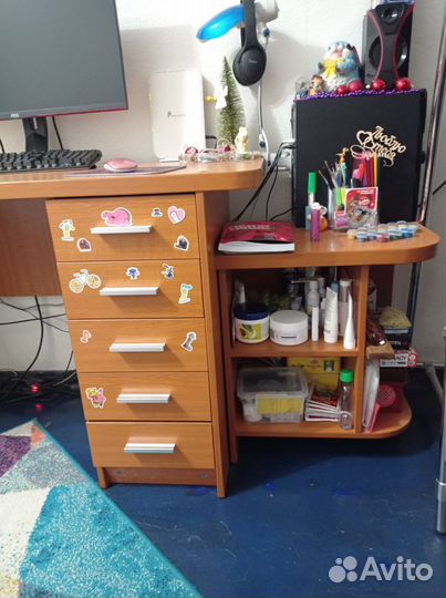 Компьютерный стол