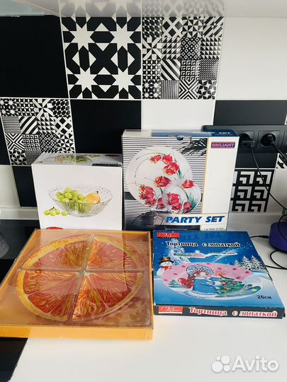 Новая посуда салатник тортница менажница тарелки