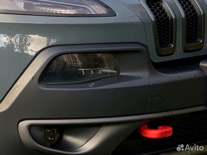 Крюк буксировочный Jeep Cherokee 2014