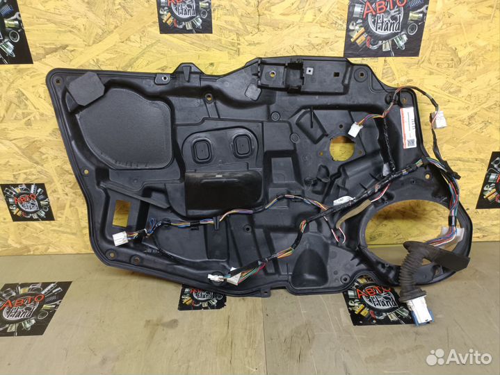 Панель двери передней левой Mazda 6 GG LF 2005