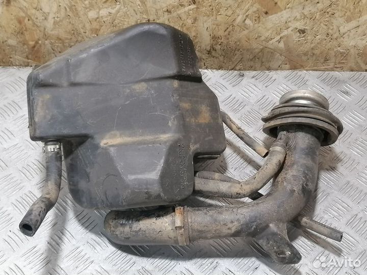 Горловина топливного бака C 202