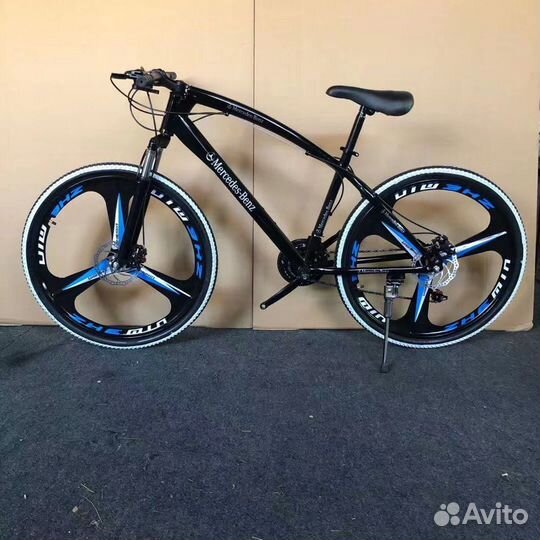 Велосипед BMW