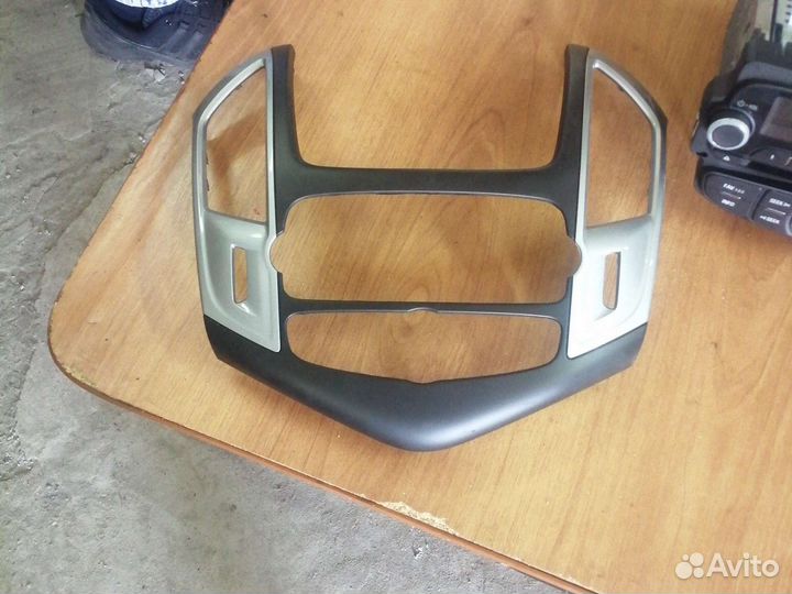 Штатная магнитола chevrolet cruze