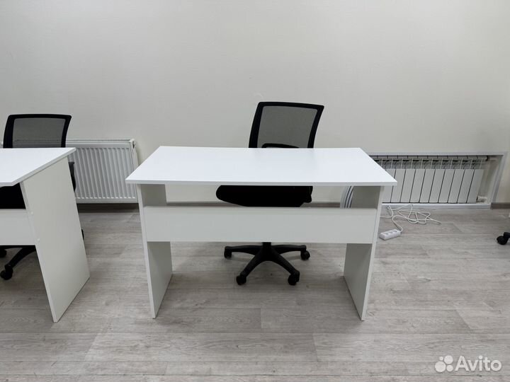 Стол компьютерный