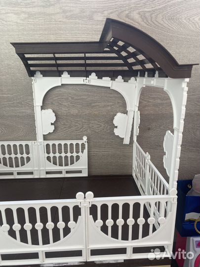 Кукольный домик