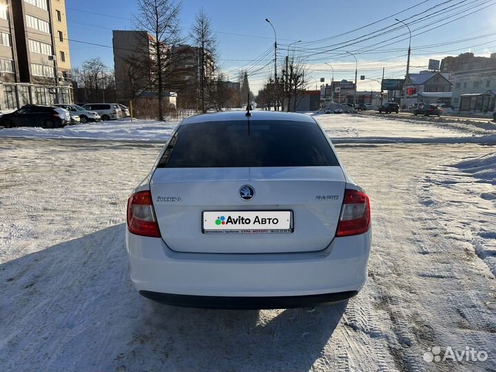 Skoda Rapid 1.6 AT, 2016, 250 000 км