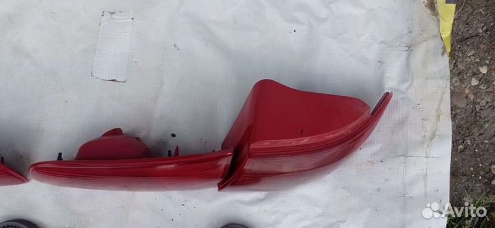 Задние стопы на Мазда Демио dy