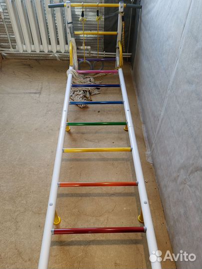 Шведская стенка