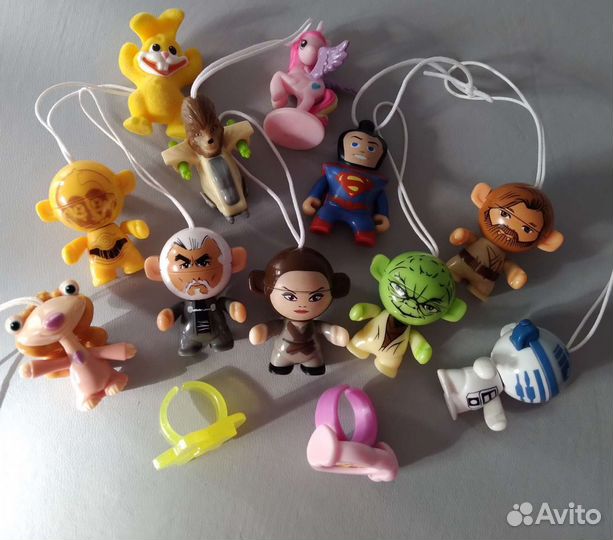 Игрушки из киндера