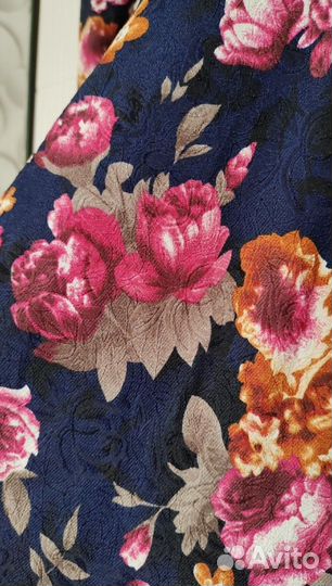 Платье р.44. Открытая спина