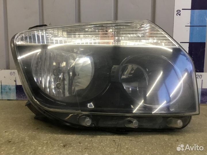 Фара правая Renault Duster I 2012-2021