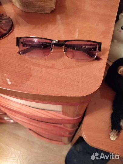 Солнцезащитные очки