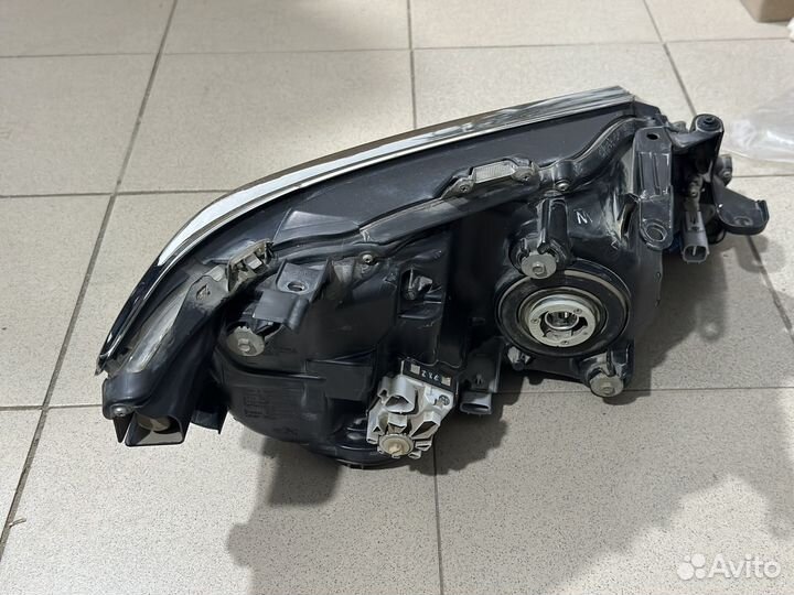 Фара двухлинзовая оригинал Toyota camry v55