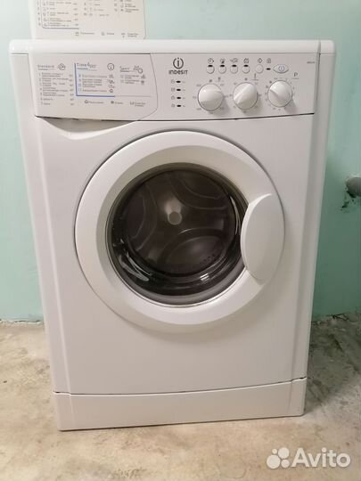 Стиральная машина indesit