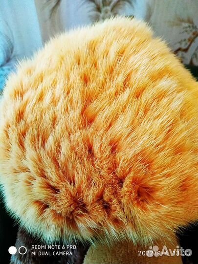 Беретка норковая, вязанная