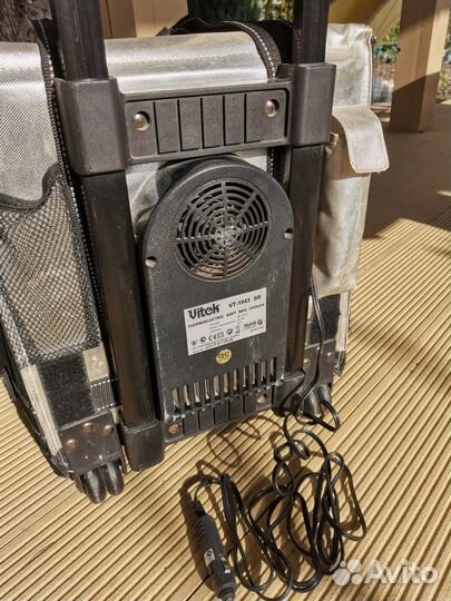 Сумка холодильник для авто 12 вольт Vitek VT-1943