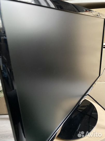 Монитор Samsung s24d300h
