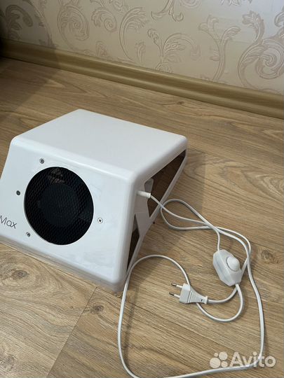 Пылесос для маникюра max