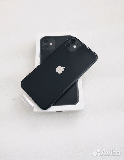 iPhone 11, 64 ГБ