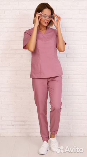 Медицинский костюм женский Р-р:44,46