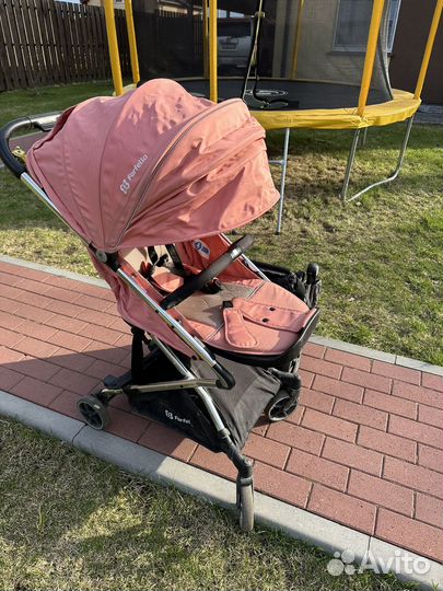 Коляска прогулочная Farfello Bliss