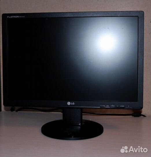 Монитор LG