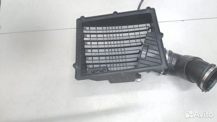 Корпус воздушного фильтра Volkswagen Amarok 2016, 2017