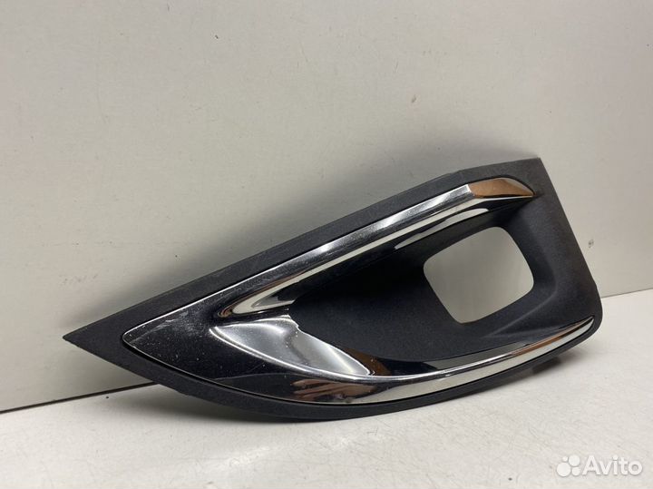 Решётка в бампер правая Peugeot 3008 (P84) 2016+