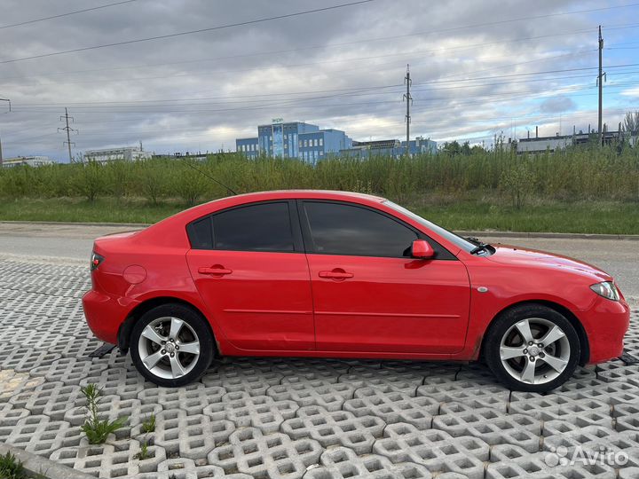 Mazda 3 1.6 МТ, 2007, 331 000 км