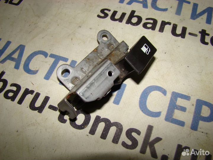 Ручка открывания лючка топливного бака Forester SJ