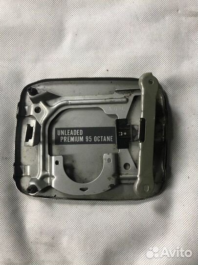 Лючок бензобака Nissan Primera WP11 CD20T