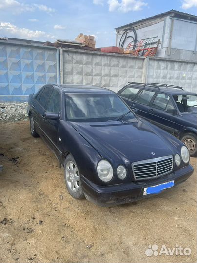 Mercedes w210 в разборе