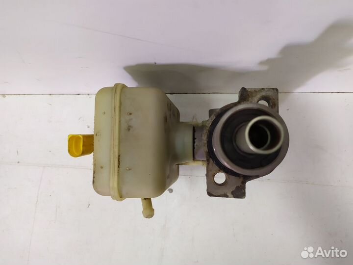 Цилиндр тормозной главный Octavia 1997-2000 1.8