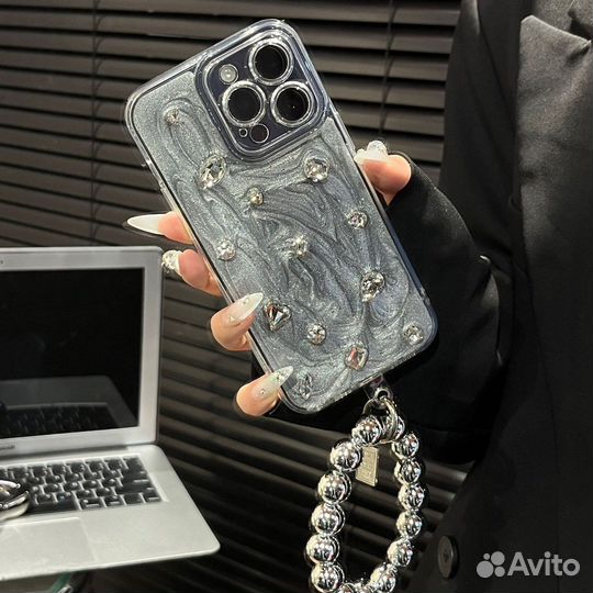 Чехол на iPhone 12