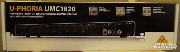 Аудиоинтерфейс Behringer UMC1820 U-phoria