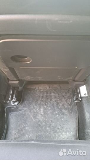 Переходники для установки сидений в logan