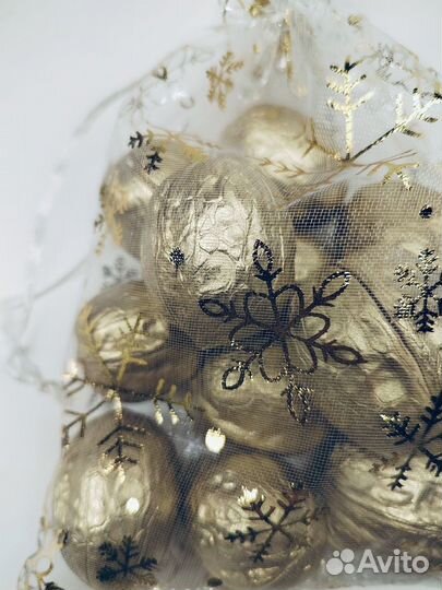 Орешки с предсказаниями 