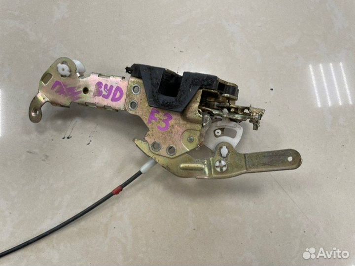 Замок боковой двери передний правый Byd F3