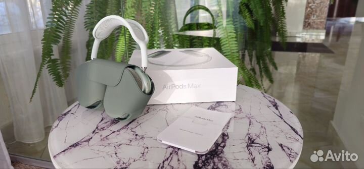 Apple airpods max (green)