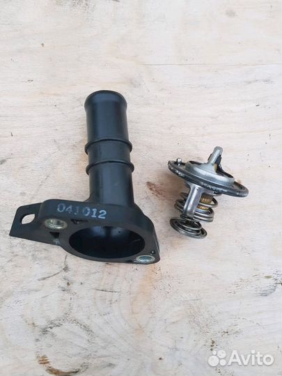 Корпус термостата и термостат Mazda 3 Bk 1.6