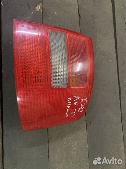 Фонарь правый Audi A6 C5 Allroad
