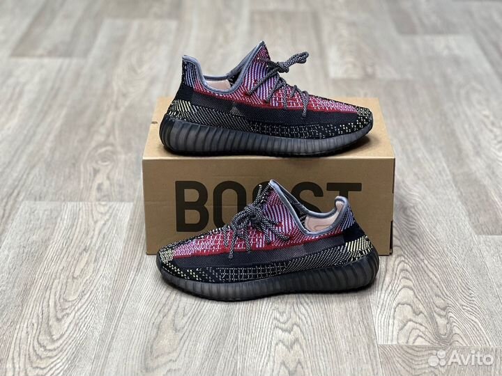 Кроссовки Yeezy Boost 350 v2 